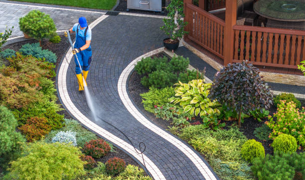 Pressure Washing Contractors in Breckenridge Hills, MO